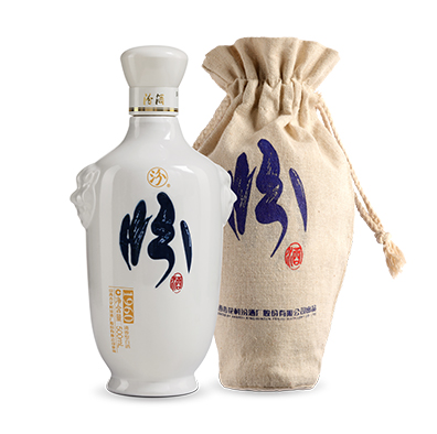 汾酒·虎头瓶型(白瓷)